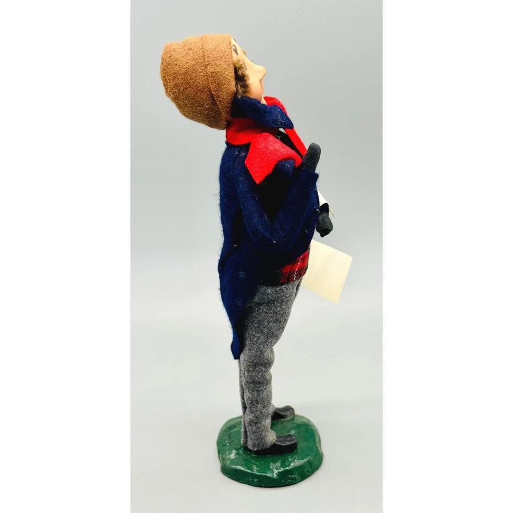 Byers Choice Caroler Figurine Singing Man With Sheet Music 1984 Bumpy Base
